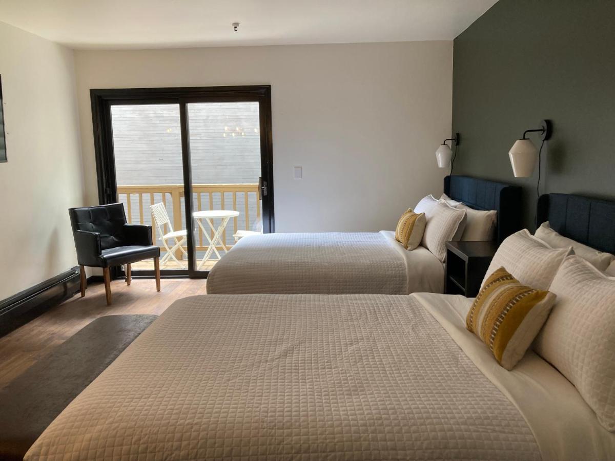 Queen Room,1418011821:JPEG