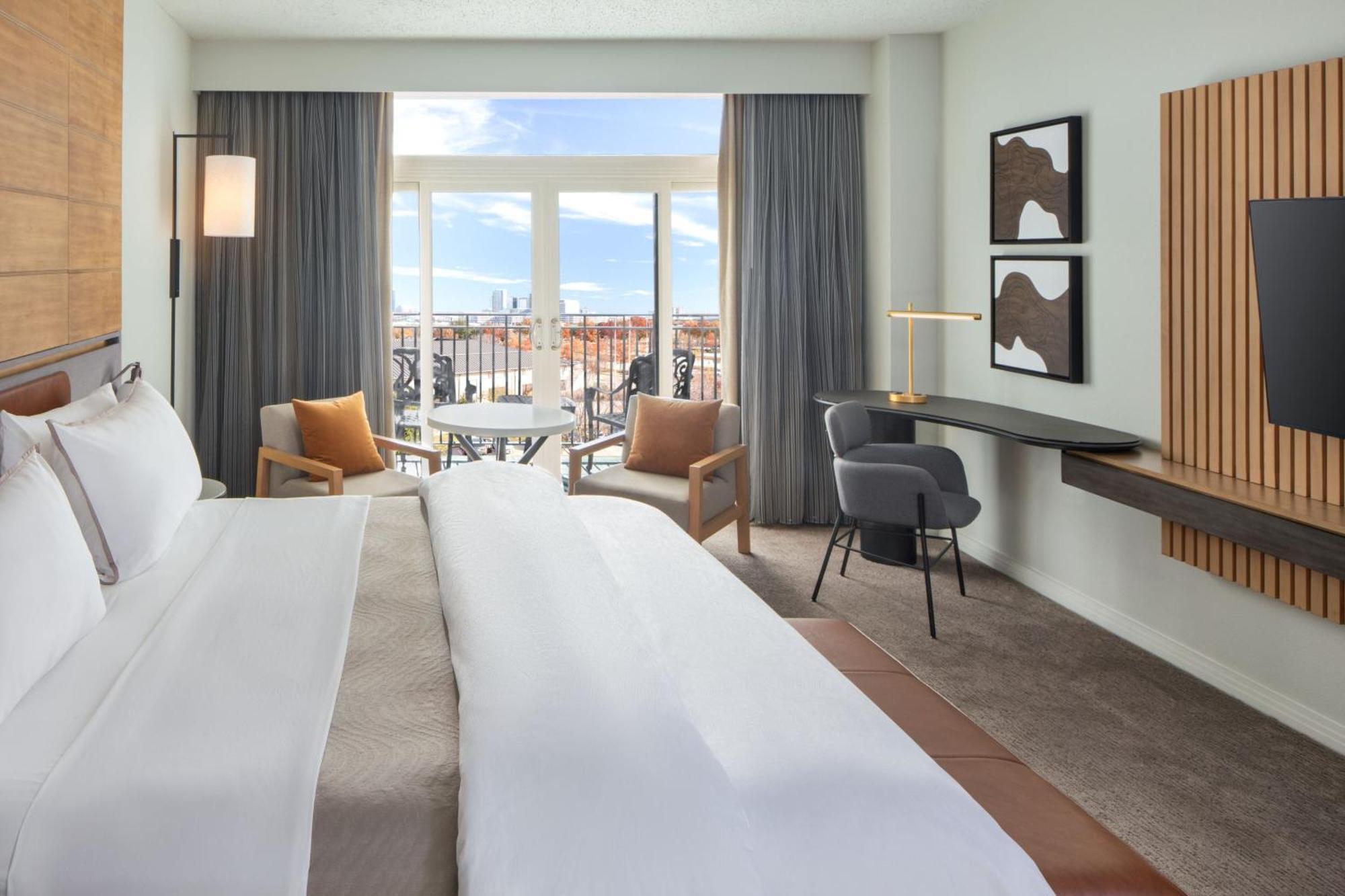 King Room Balcony,1500137164:JPEG